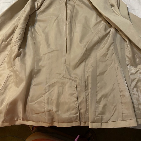 Jacket - Picture 4 of 6